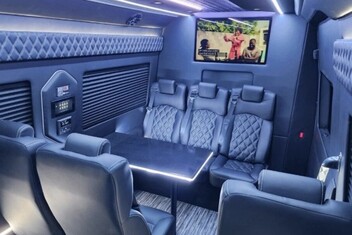 Des Moines Sprinter Van Interior