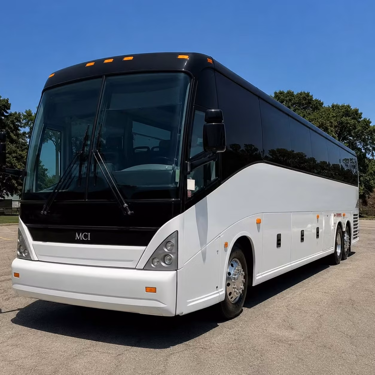 charterbusdesmoines com makes corporate airport shuttles in des moines simple