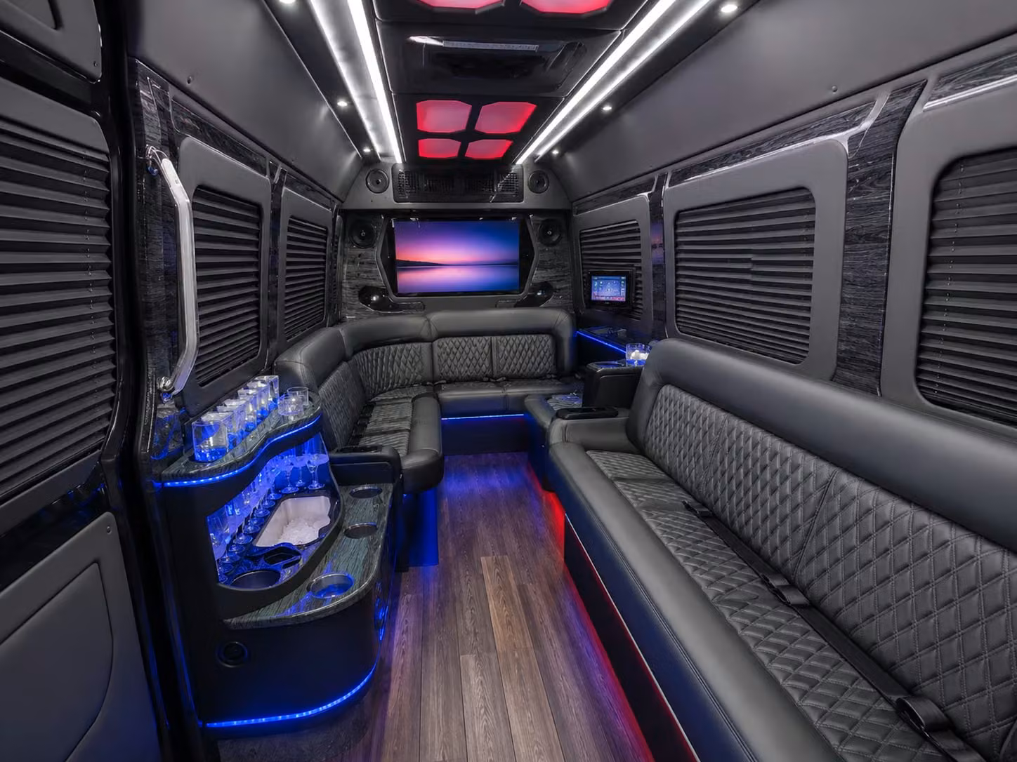 recurring employee shuttle programs for des moines employers