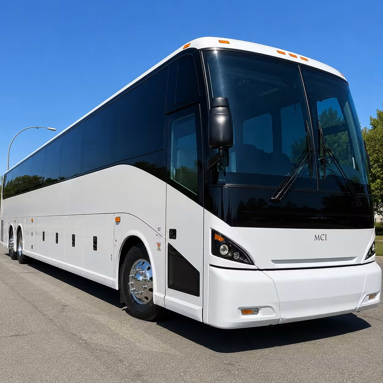 whether you re flying in or out des moines airport pickup is covered